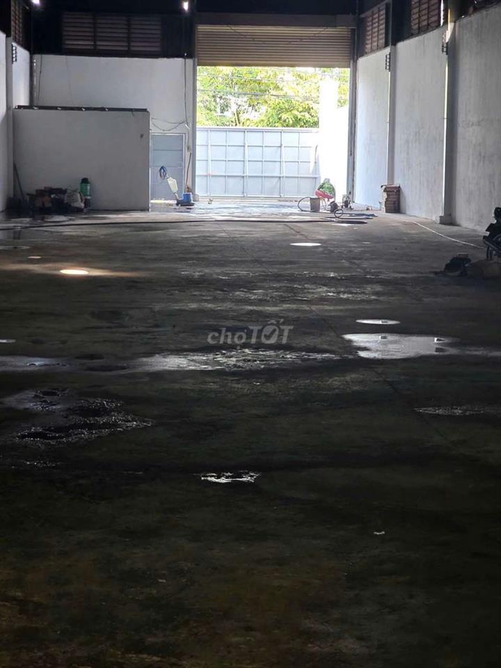 Cho Thuê Kho Xưởng diện tích 600m² gần KCN Lê Minh Xuân điện 3fa 150A