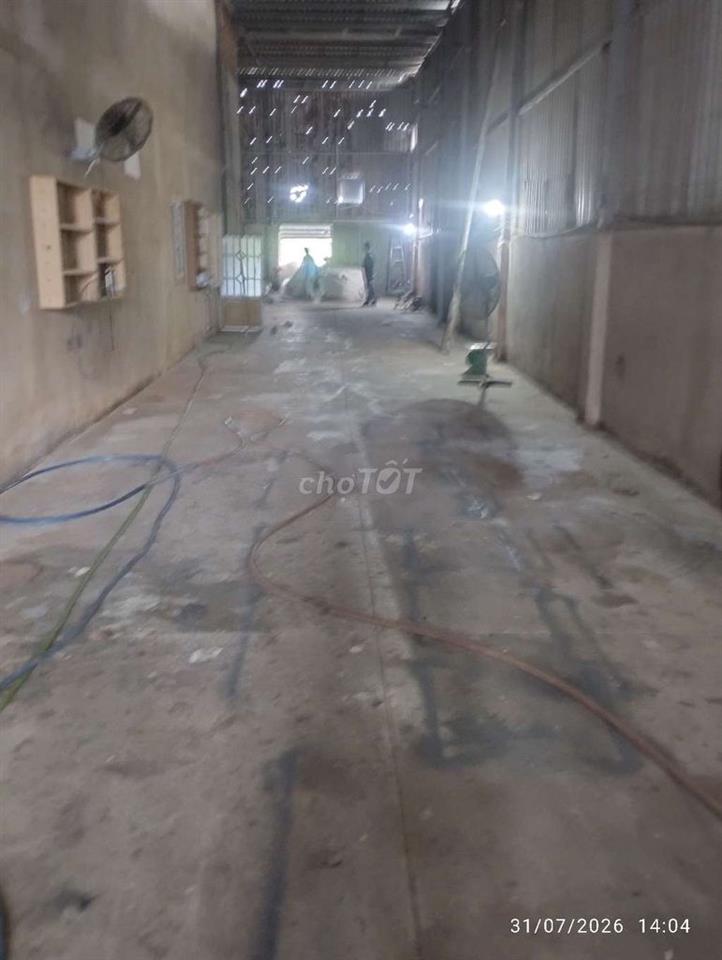 cho thuê xưởng diện tích 260m² đường xe tải 10T