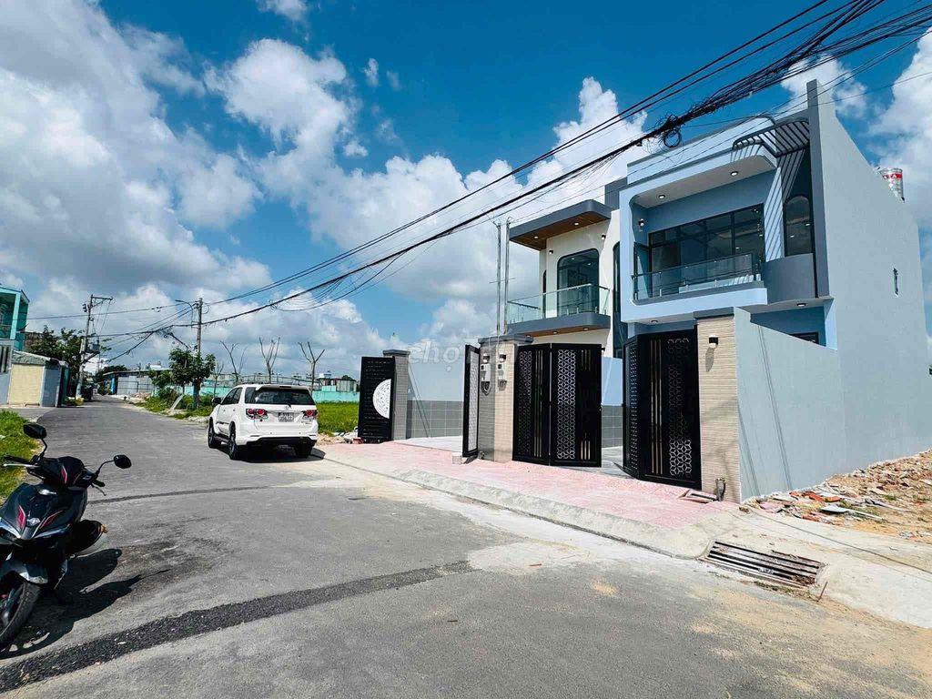 Bán Cặp Nhà Phố Bà Điểm Tphcm