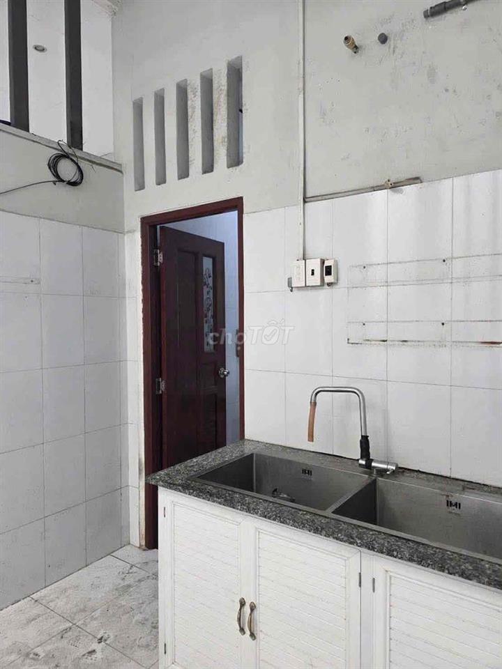 Cho thuê Nhà Mặt Tiền Lê Thị Hà Hóc Môn