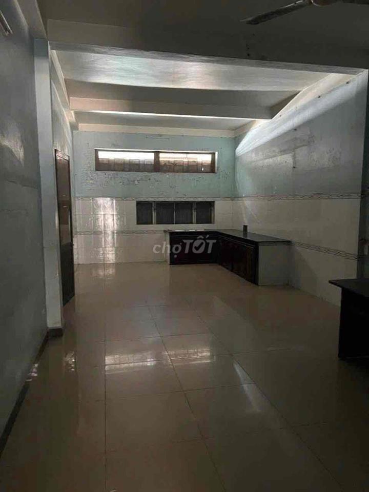 Cho Thuê Kho Bà Điểm Hóc Môn