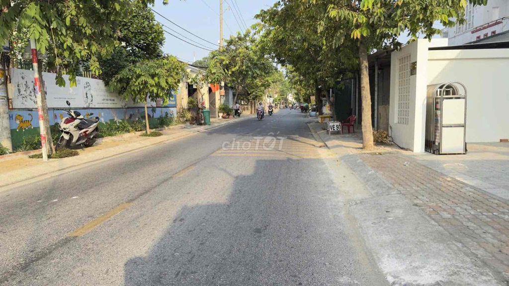 Cho Thuê CHDV Tân Xuân Hóc Môn