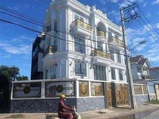 Cho Thuê Biệt Thự Bà Điểm Hóc Môn