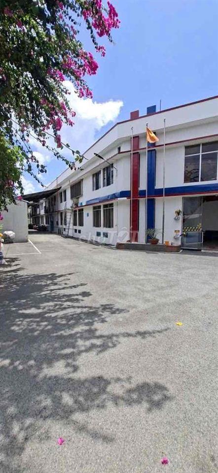 Cho Thuê Kho Gần Ngã 3 Giồng Hóc Môn