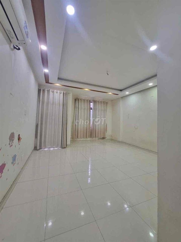 Cho Thuê Nhà Bà Điểm Hóc Môn