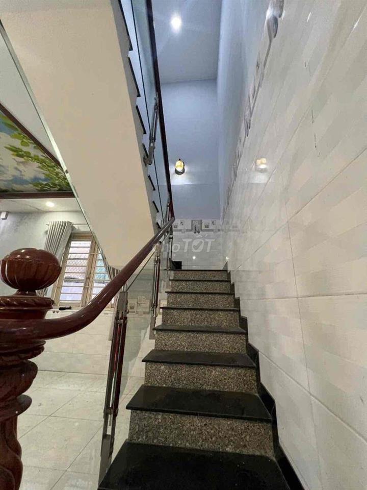 Cho Thuê Nhà Mặt Tiền Tâm Xuân Hóc Môn