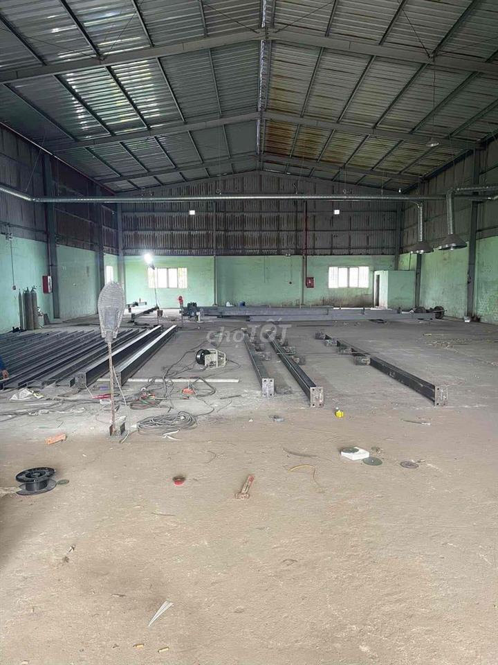 Cho Thuê Kho Bùi Thị Lùng Hóc Môn