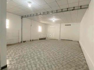 Cho Thuê kho Gần Chợ Đầu Mối Hóc Môn