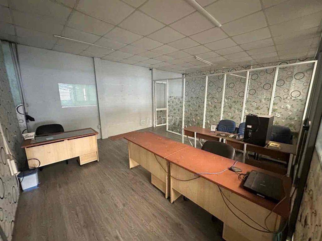 cho Thuê Kho Mặt Tiền Bà Điểm Hóc Môn
