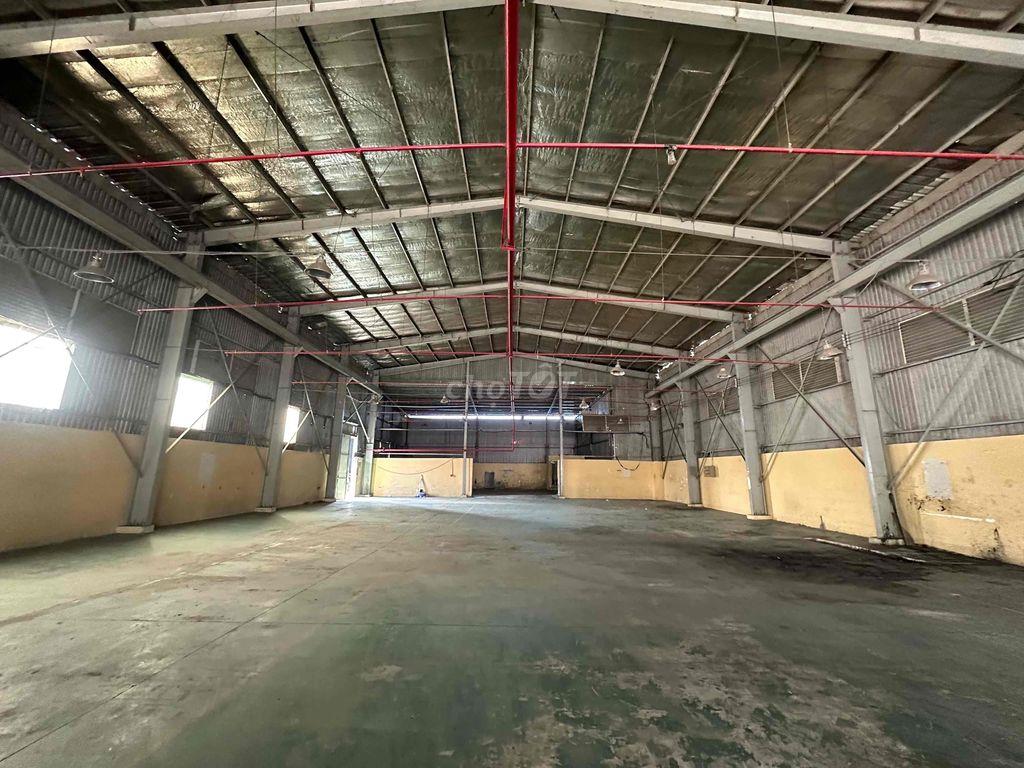 🔴 CHO THUÊ KHO XƯỞNG MẶT TIỀN QUỐC LỘ 50 THỊ TRẤN CẦN GIUỘC LONG AN