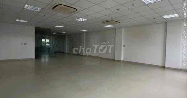 cho thuê mặt bằng mặt tiền Lê Văn Lương 1.500m giá 150 tr