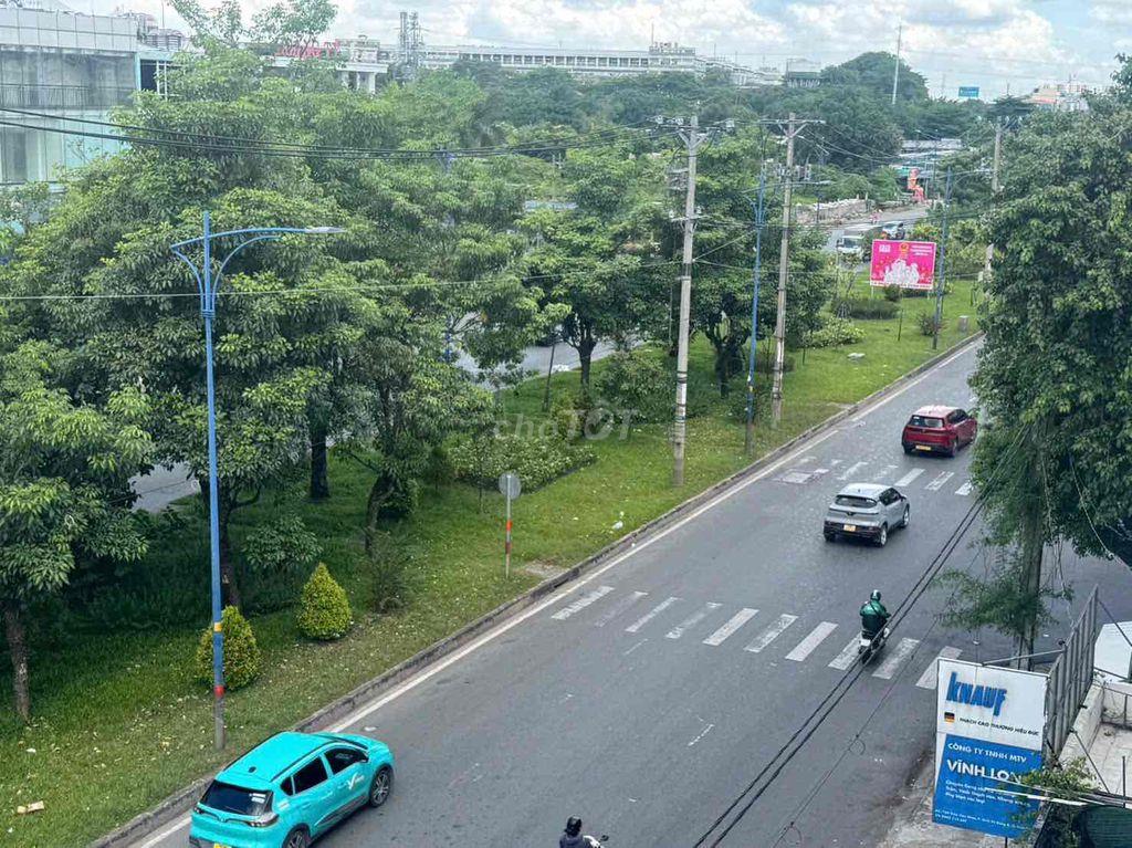 cho thuê nhà mặt tiền Trần Văn Giàu 8x20 (4 tầng)