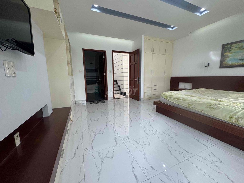 bán nhà mặt tiền đường Đào Trí (5x18) giá 1.4 tỷ