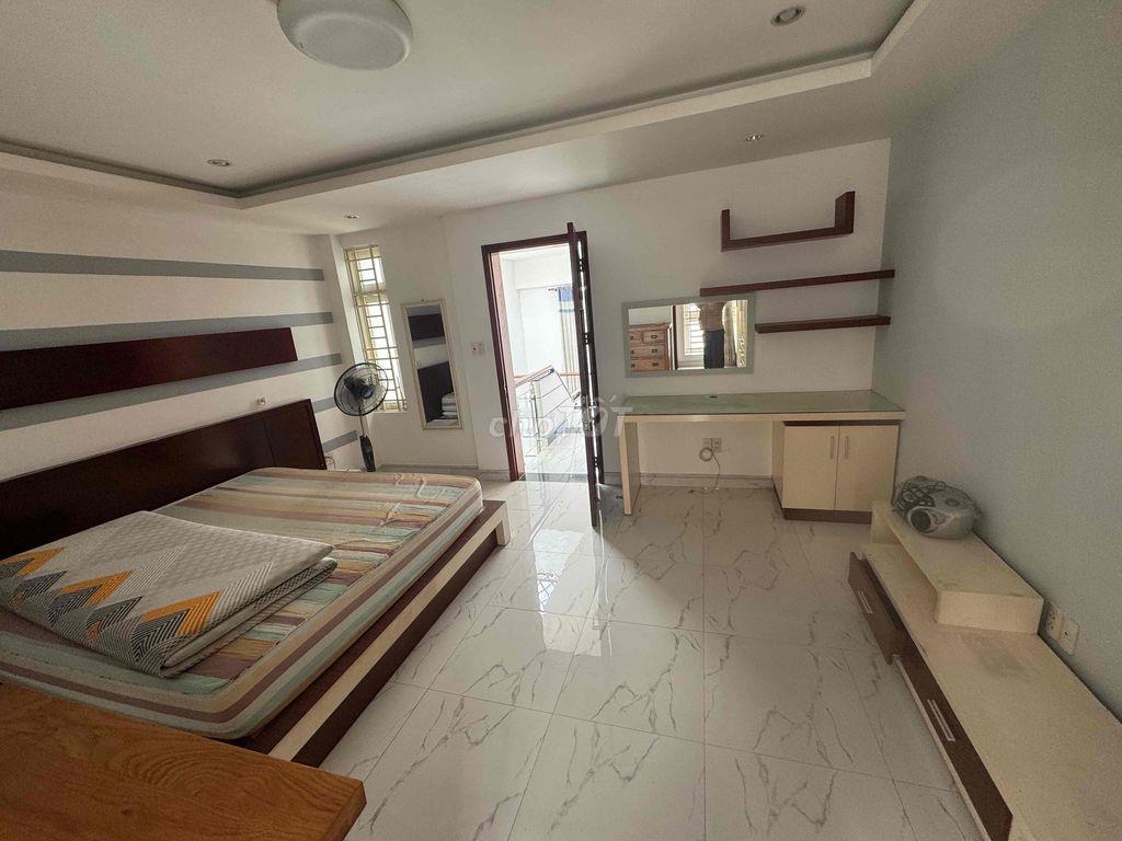 bán nhà mặt tiền đường Đào Trí (5x18) giá 1.4 tỷ