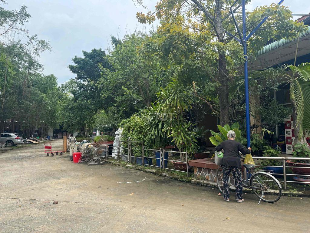 cần bán gấp 17.000m2 đất đường Đào Tông Nguyên giá 600 tỷ