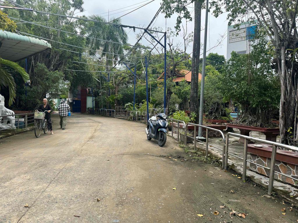 cần bán gấp 17.000m2 đất đường Đào Tông Nguyên giá 600 tỷ