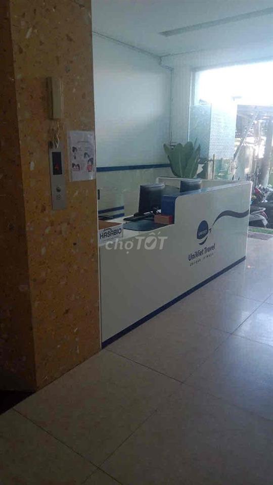 cho thuê văn phòng tầng trệt MT Nguyễn Văn Linh giá 5 tr