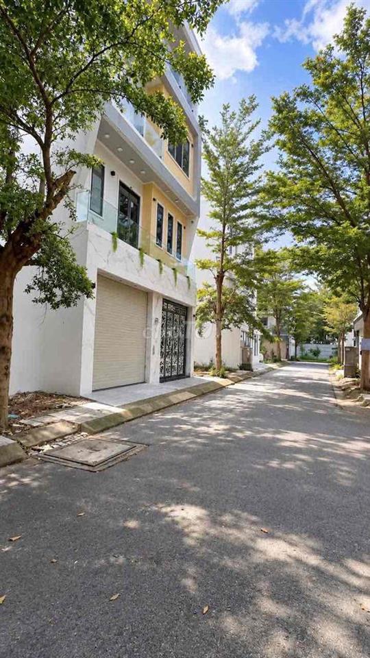 cần bán lô đất MT hẻm 6m đường Huỳnh Tấn Phát 80m giá 3.4 tỷ