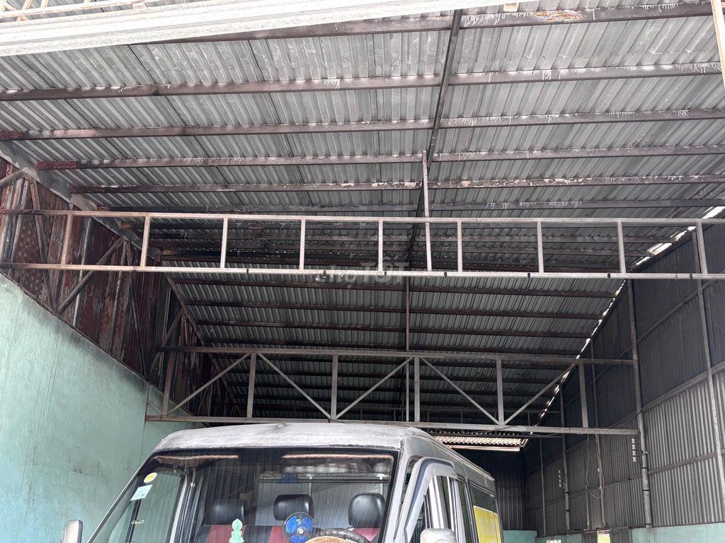 CHO THUÊ NHÀ KHO 7.5X20m CHÂN CẦU VƯỢT QL50 (ĐA PHƯỚC CŨ)