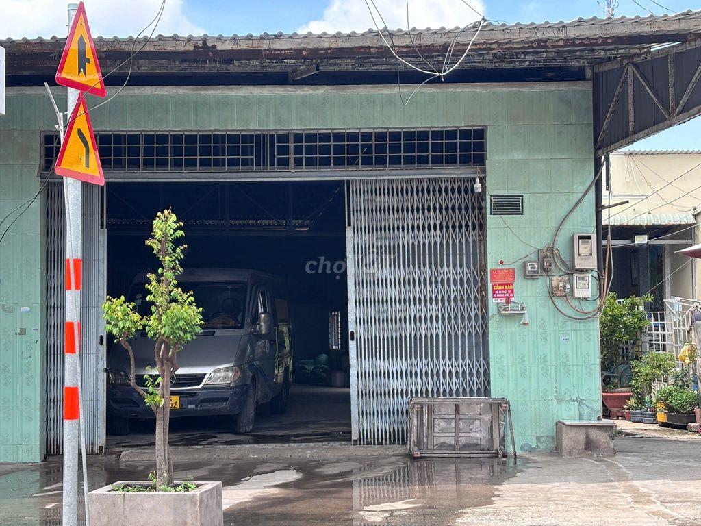 CHO THUÊ NHÀ KHO 7.5X20m CHÂN CẦU VƯỢT QL50 (ĐA PHƯỚC CŨ)
