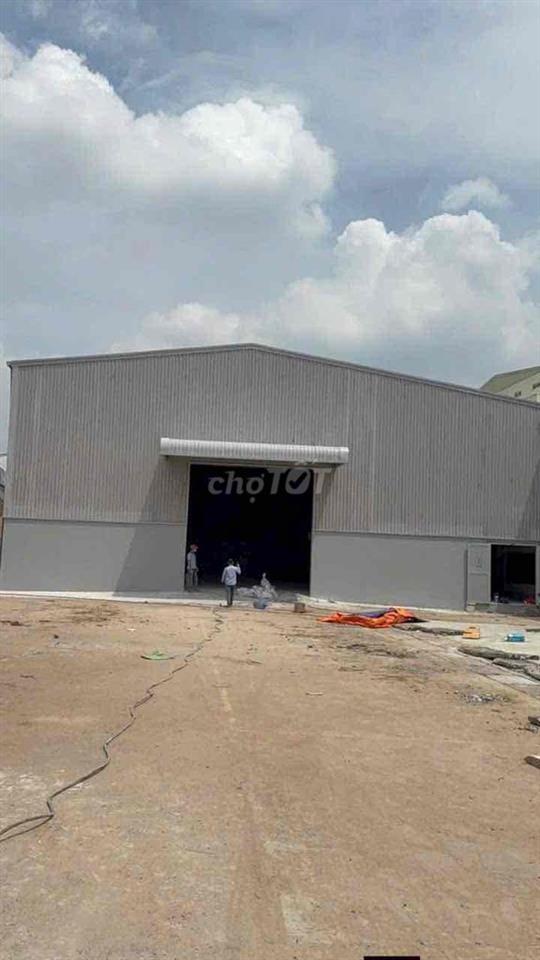 KHO XƯỞNG GIÁ RẺ ( 1.200m2 ) NGUYỄN CỬU PHÚ