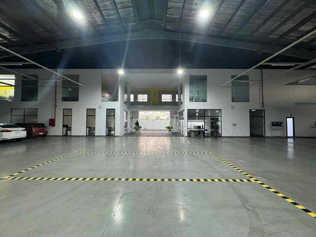 KHO XƯỞNG HL2- ( 2.700m2 ) ĐƯỜG CONTAINER