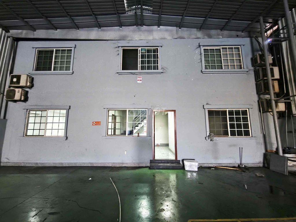 KHO XƯỞNG 2 SÀN - EPOXY ( 510m2 ) CONTAINER 24/24