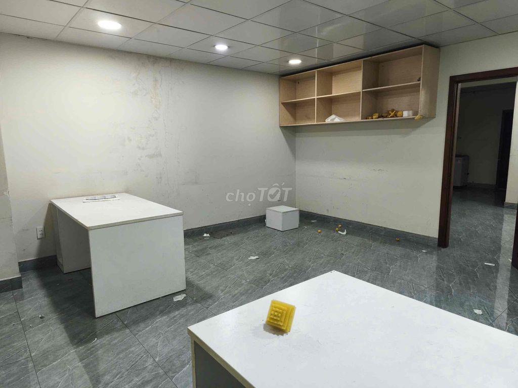 KHO XƯỞNG 2 SÀN - EPOXY ( 510m2 ) CONTAINER 24/24