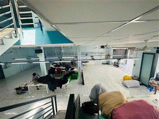 KHO XƯỞNG GẠCH MEN 2 SÀN ( 400m2 ) ĐƯỜG CONTAINER