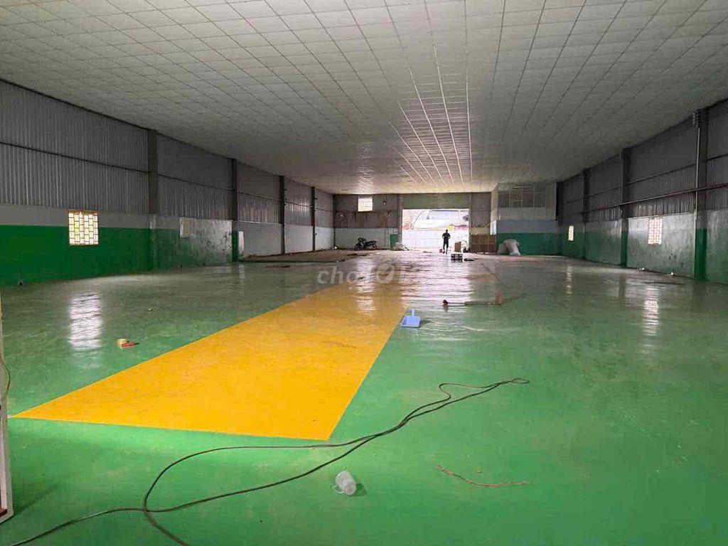 MT KHO XƯỞNG ĐẸP ( 700m2 ) CONTAINER