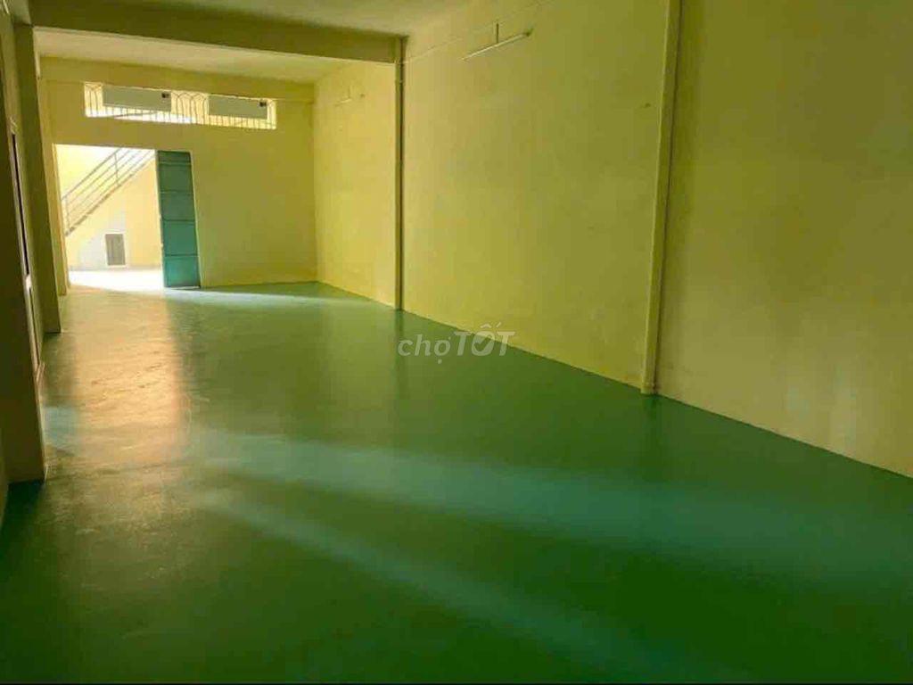 KHO XƯỞNG NỀN EPOXY ( 20 x 20m ) GẦN BỐN XÃ