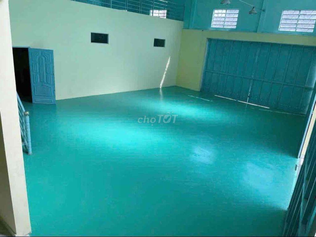 KHO XƯỞNG NỀN EPOXY ( 20 x 20m ) GẦN BỐN XÃ