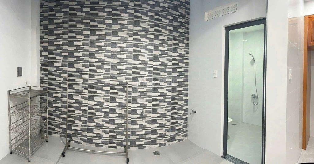  30m2, giờ tự do, không chung chủ, thuê mặt bằng, ở
