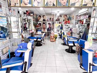 Sang nhượng mặt bằng tiệm tóc nam