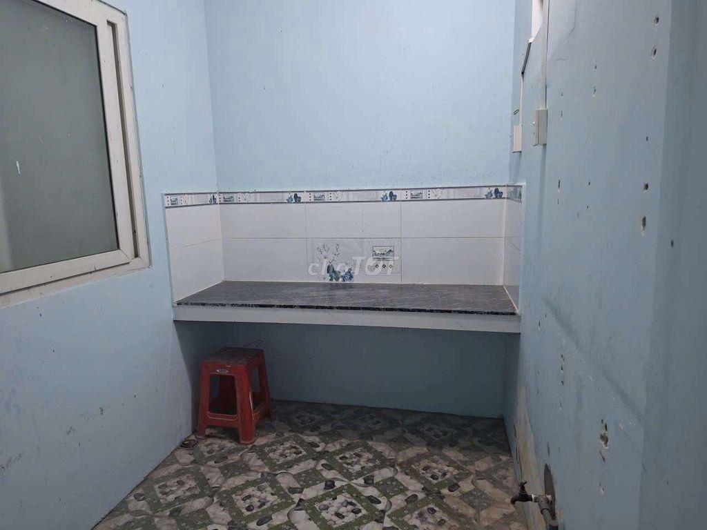 Cho thuê nhà xã Bình Hưng hẻm xe hơi 90m2