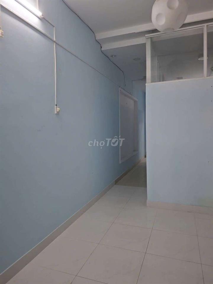Cho thuê nhà xã Bình Hưng hẻm xe hơi 90m2