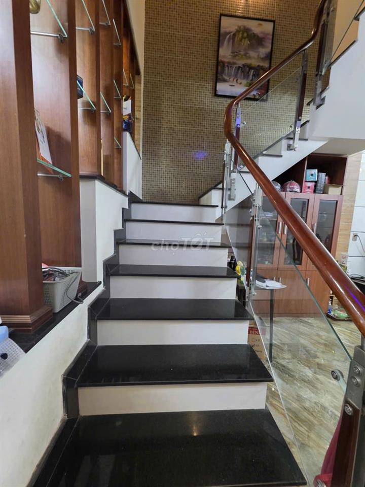 NHÀ CHIẾN LƯỢC ( 88m2) – 8 TỶ