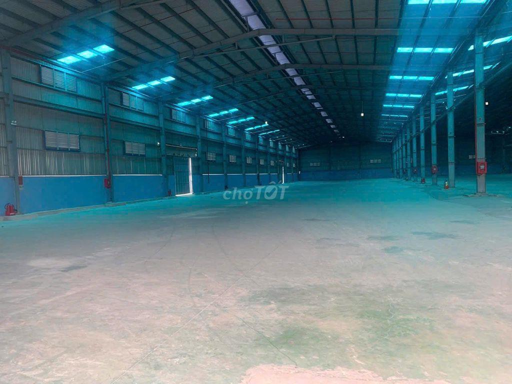 Cho thuê xưởng Bình Chánh DT 18000m