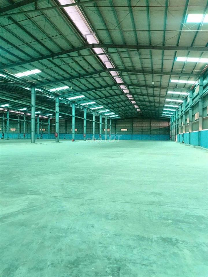 Cho thuê xưởng Bình Chánh DT 18000m