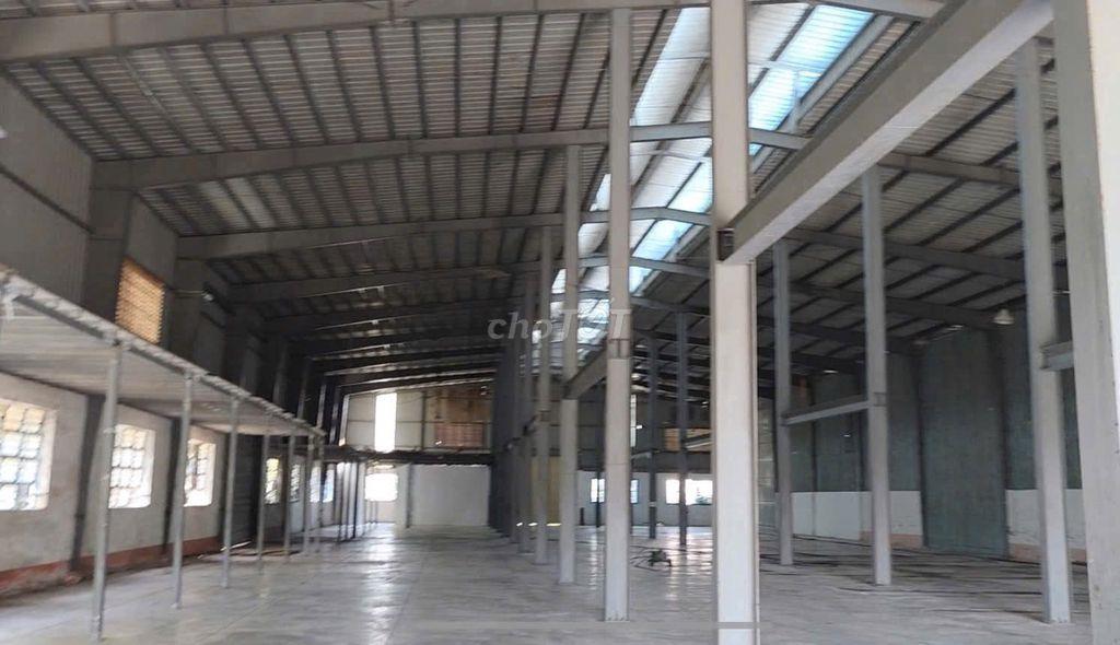 Cho thuê xưởng phạm văn cội Củ Chi  dt 2000m