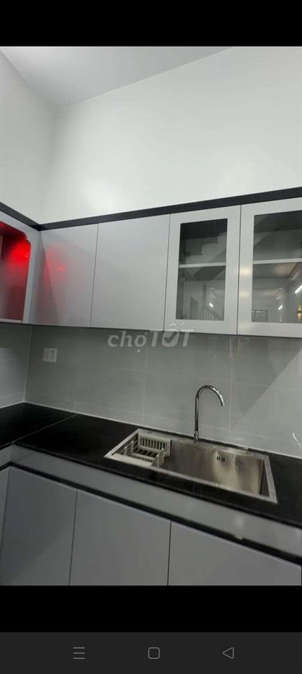 nhà mới xd 100% DT 3,6❌2️⃣2️⃣ trệt 2 lầu đúc BTCT, có Sân thượng,3️⃣pn to 