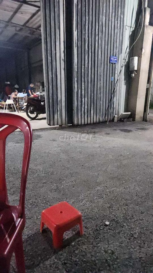 cho thuê xưởng 5×30 và 8×24m2