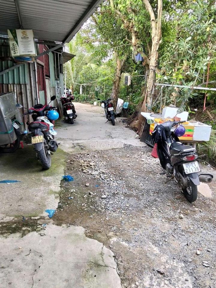 cần bán lô đất khu vực đường liên ấp 1-2 xã Vĩnh Lộc b cũ 