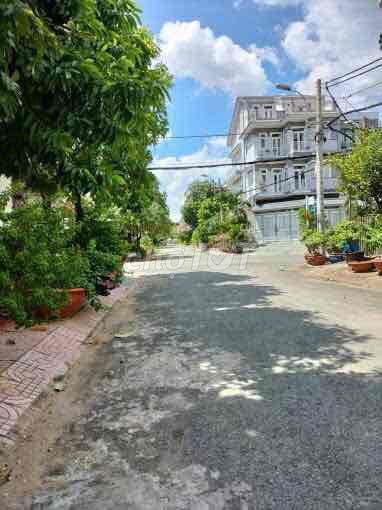 EM CẦN BÁN NỀN 100M² GIÁ CHỈ 1.349 TỶ GẦN BXQ8 KDC BÌNH HƯNG