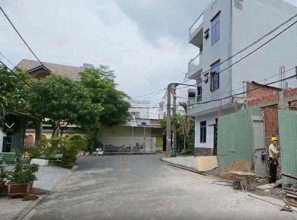 EM CẦN BÁN NỀN 100M² GIÁ CHỈ 1.349 TỶ GẦN BXQ8 KDC BÌNH HƯNG
