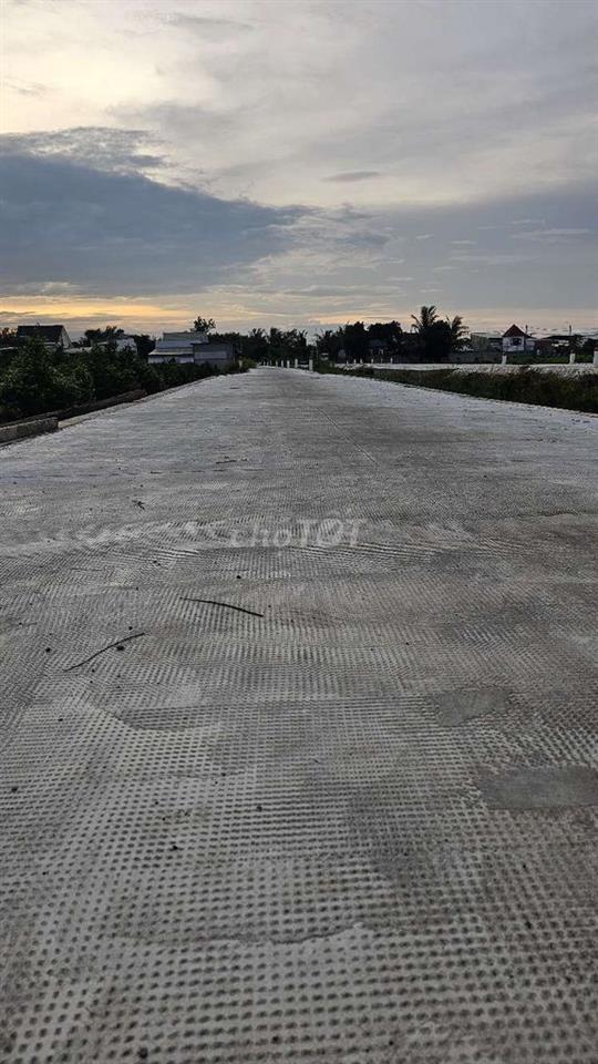 1.000 m2 đất vườn đẹp đường oto