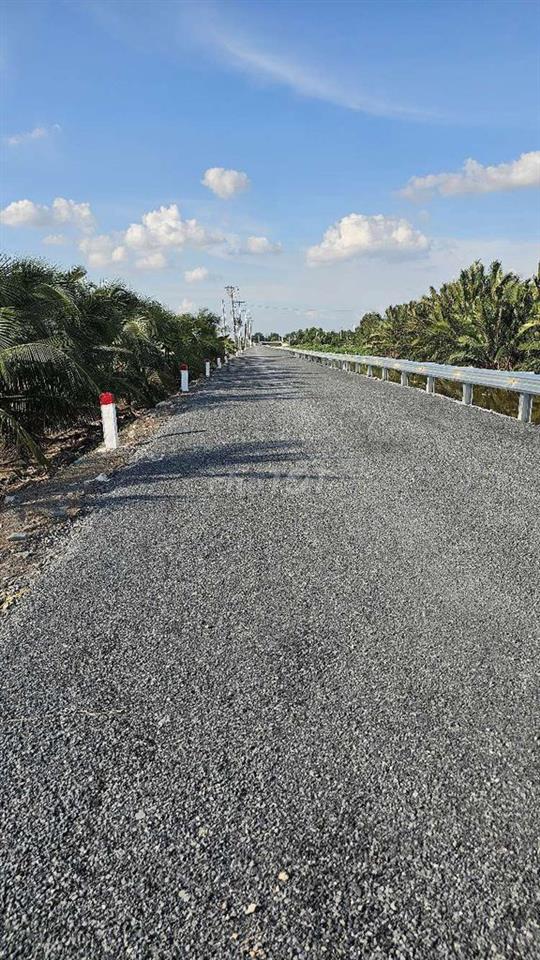 1.200m2 mặt tiền đường nhựa có điện 3fa 