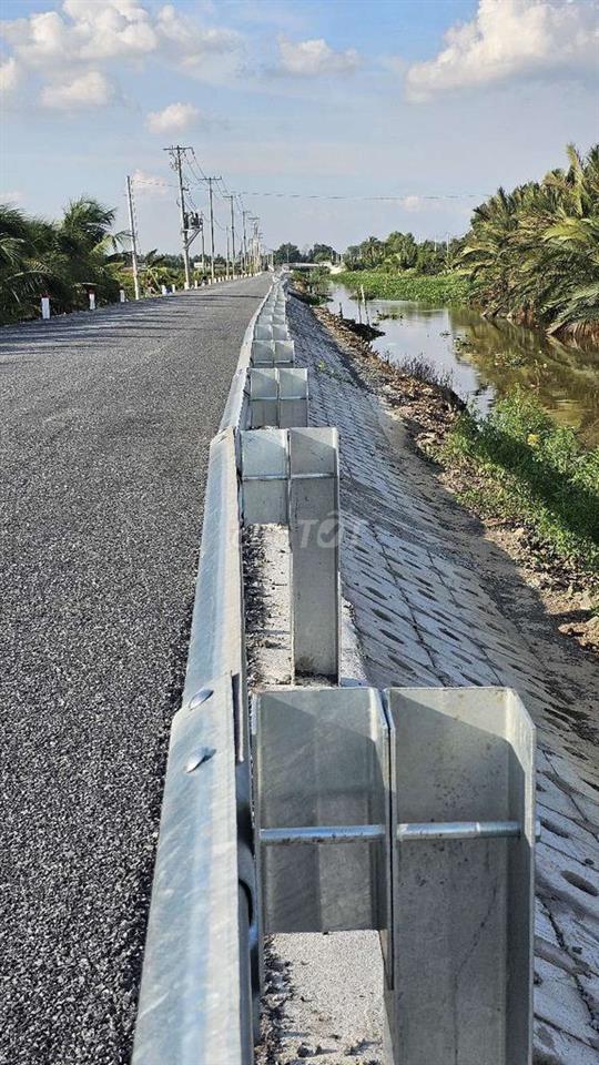 1.200m2 mặt tiền đường nhựa có điện 3fa 