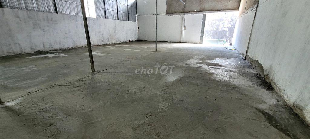Cho thuê Kho 300 m2 giá rẻ