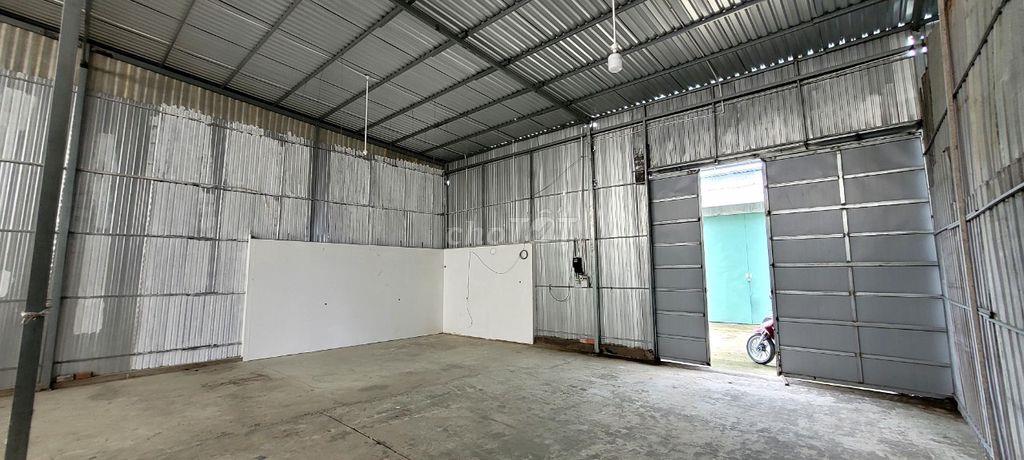 Cho thuê Kho 300 m2 giá rẻ